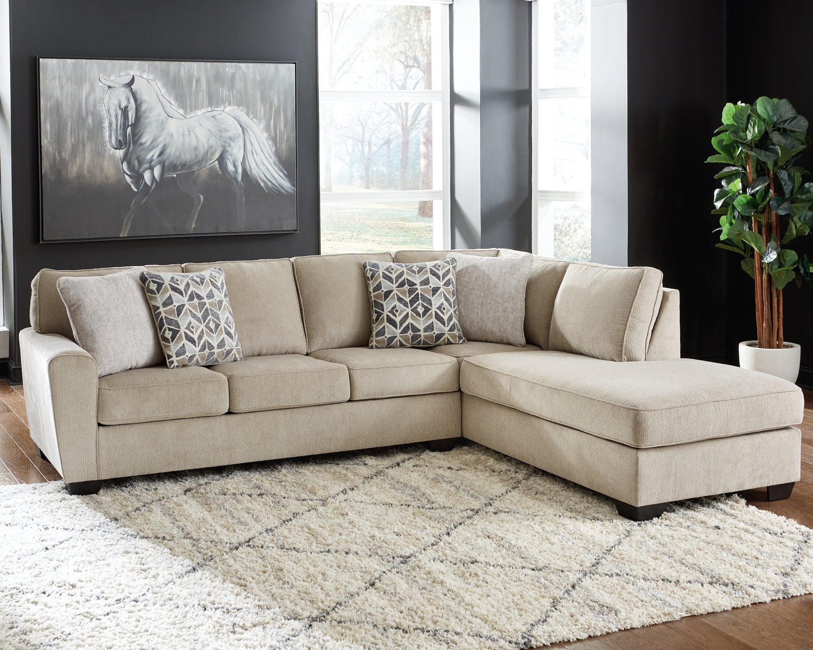 Decelle Putty 2-Piece Sectional With Chaise
