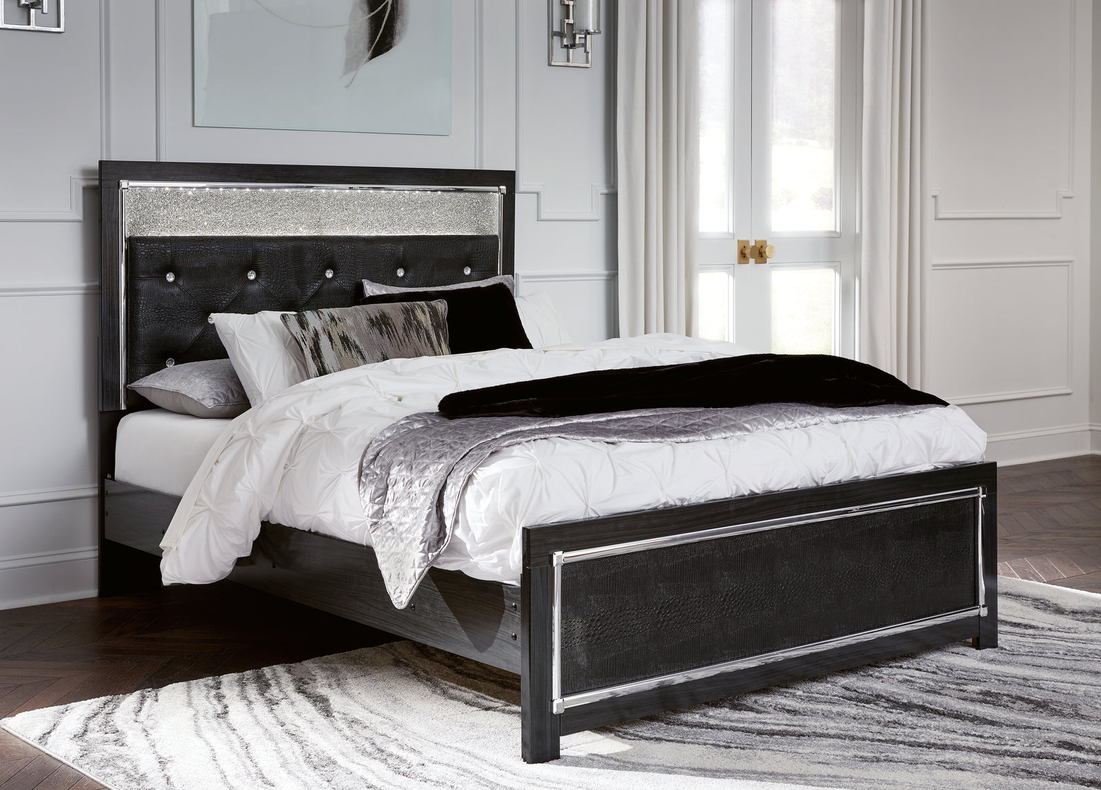 Kaydell Black Queen Upholstered Panel Bed
