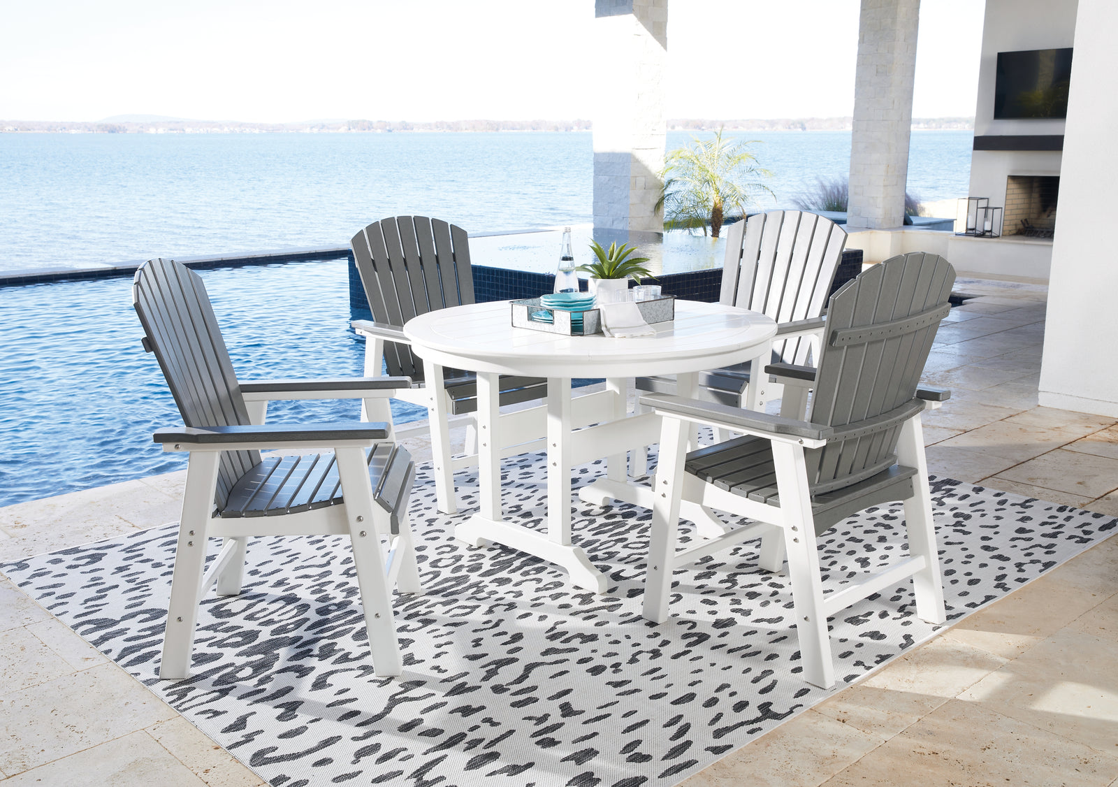 Transville Gray/white Outdoor Dining Table And 4 Chairs