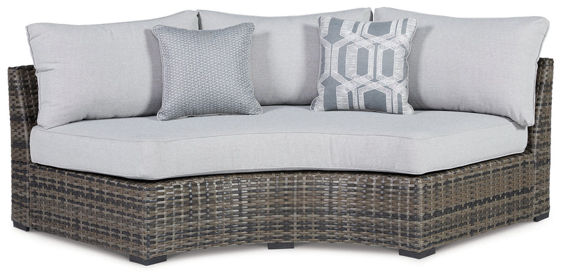 Harbor Gray Court 3-Piece Outdoor Sectional With Ottoman