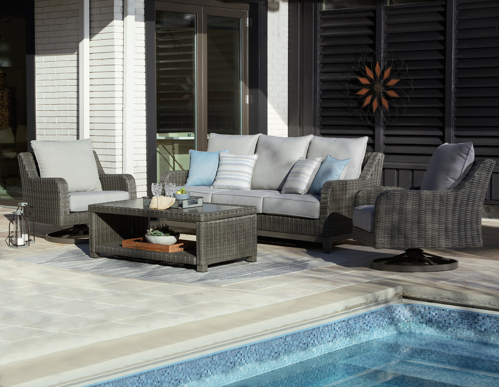 Elite Gray Park Outdoor Sofa And 2 Chairs With Coffee Table