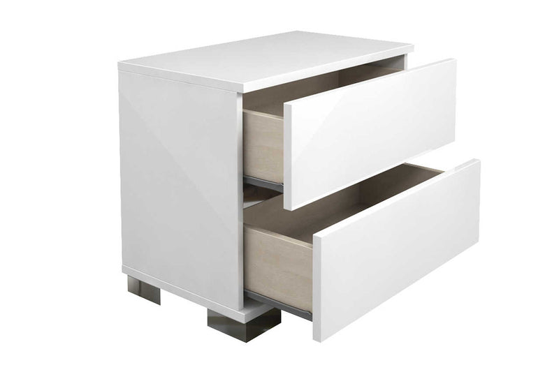 Dream White Modern Contemporary High Gloss Lacquer Solid Wood Italian Bedroom Set