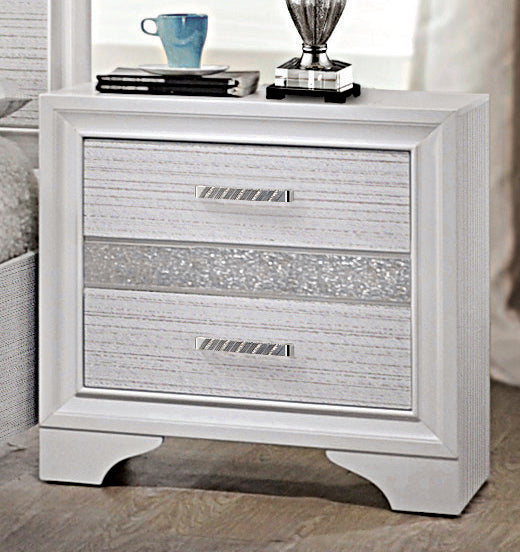 Miranda 7-Drawer Dresser White And Rhinestone