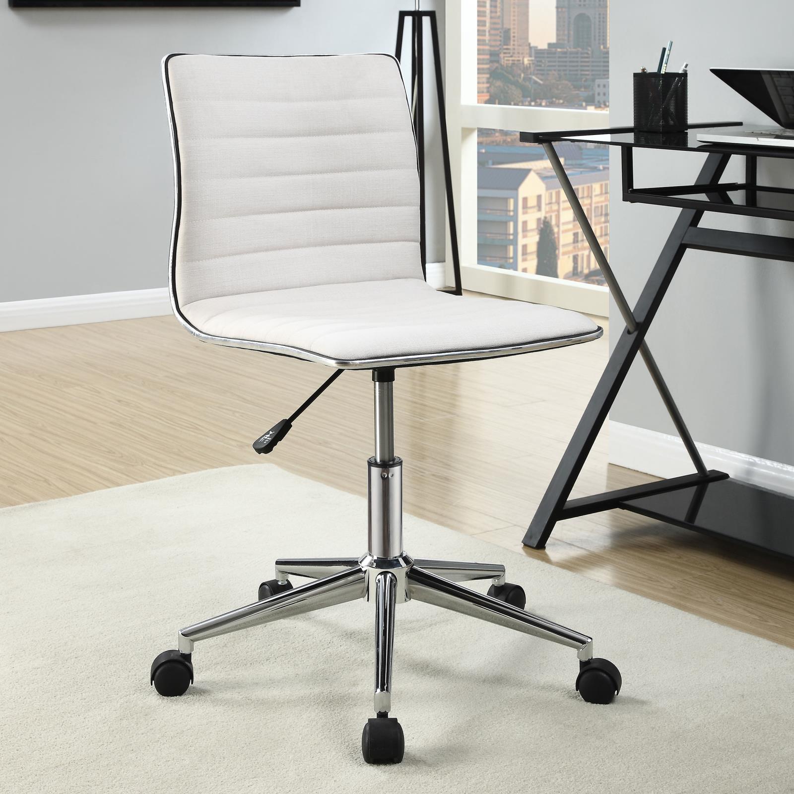 White Upholstered Office Chair 800726