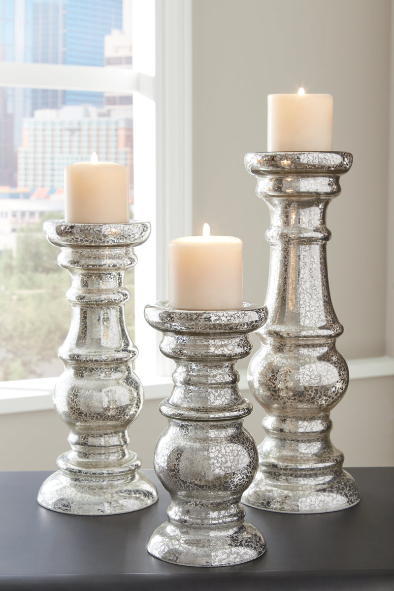 Rosario Silver Finish Candle Holder (Set Of 3)