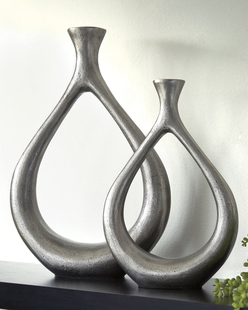Dimaia Antique Silver Finish Vase (Set Of 2) A2000348V