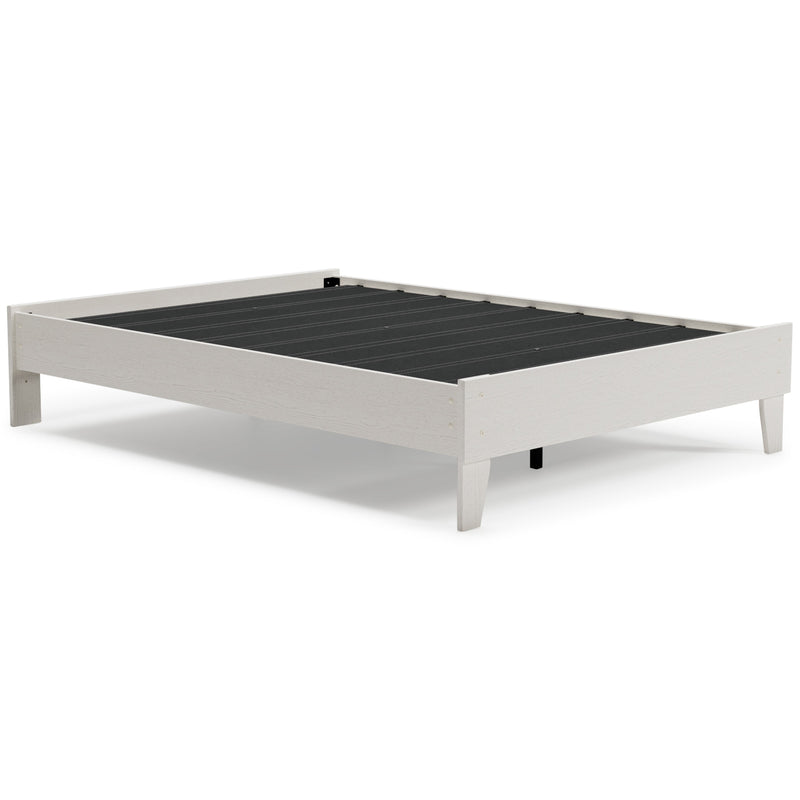 Vaibryn White Full Platform Bed