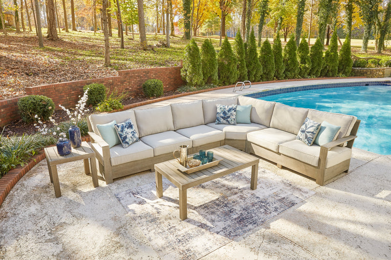 Silo Brown Point 4-Piece Outdoor Sectional With Coffee Table And End Table