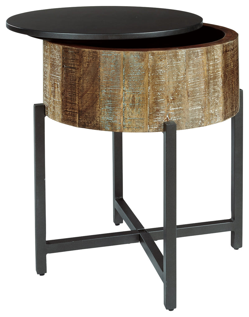Nashbryn Gray/brown End Table