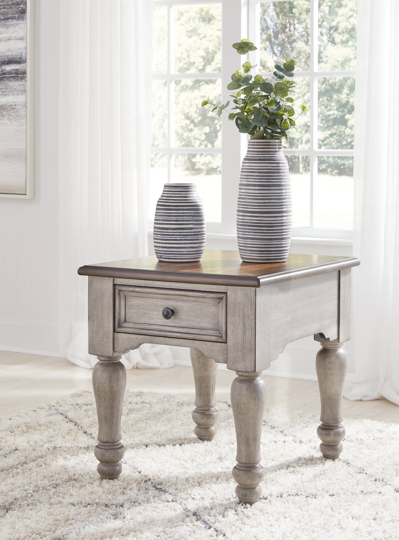 Lodenbay Antique Gray/brown End Table